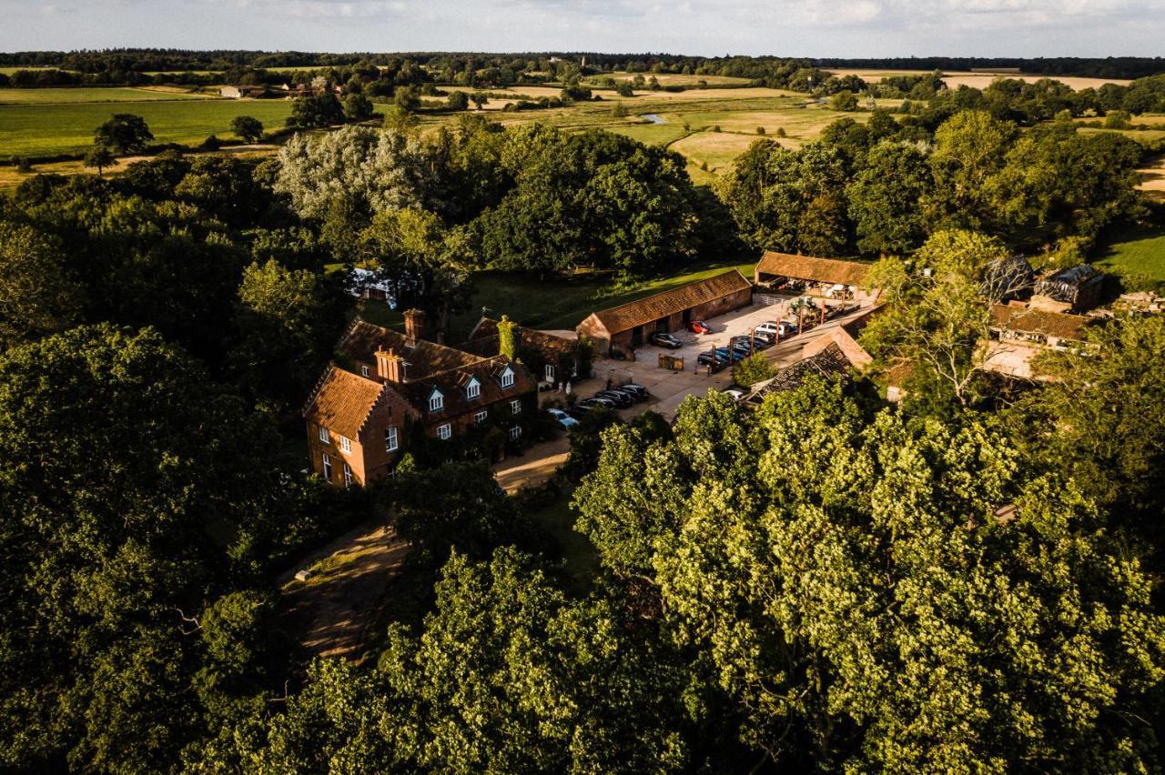Carrick'S At Castle Farm Hotel Swanton Morley Bagian luar foto