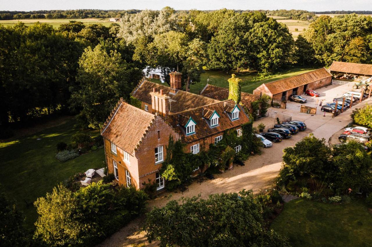 Carrick'S At Castle Farm Hotel Swanton Morley Bagian luar foto
