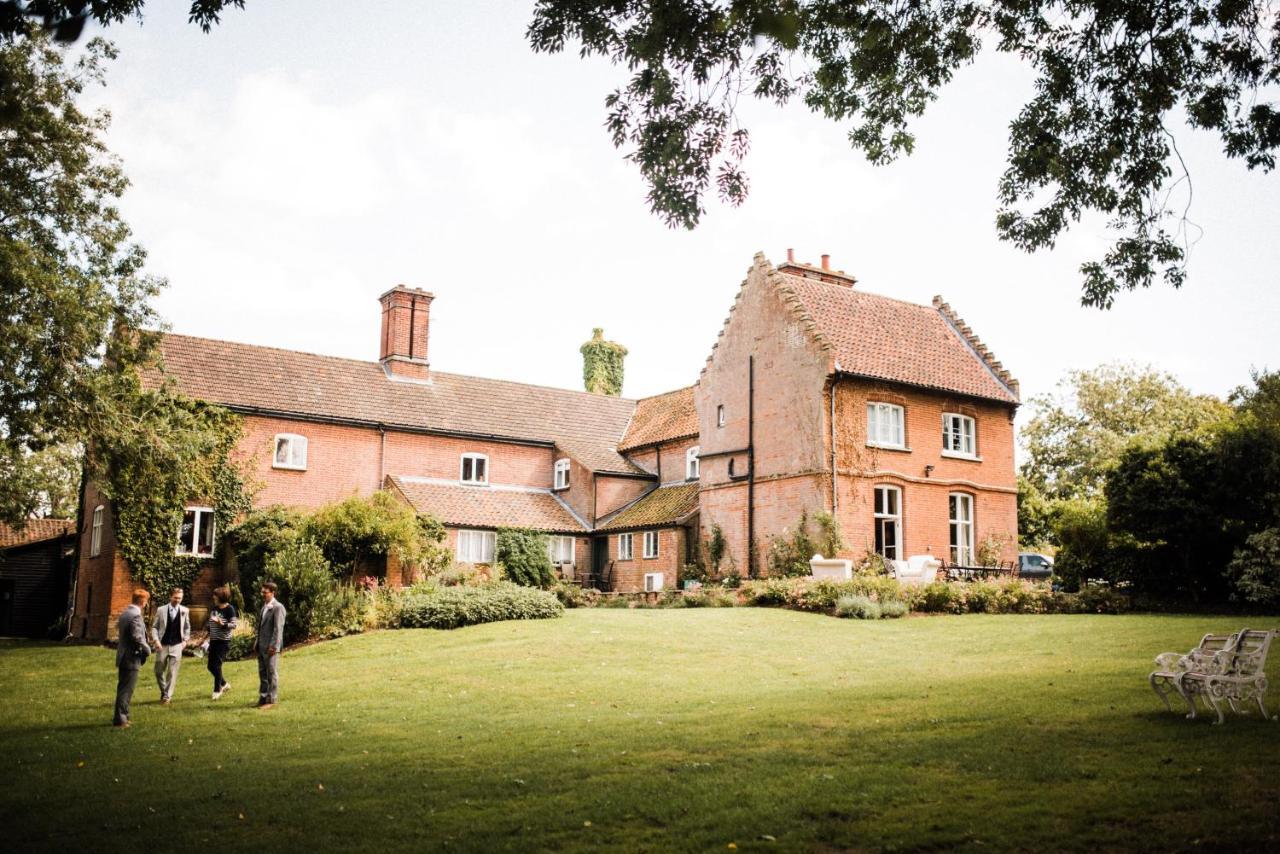 Carrick'S At Castle Farm Hotel Swanton Morley Bagian luar foto